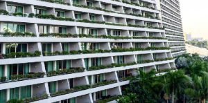 NHỮNG BAN CÔNG ĐẦY HOA Ở MARINA BAY SANDS